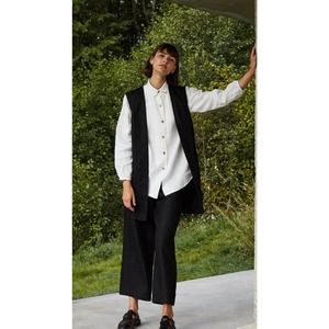 Linenfox Amber Heavy Linen Vest Size S/M Black